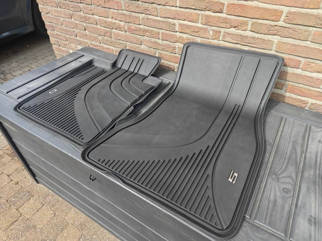 BMW 5 serie G30/G31 originele rubber matten, Auto-onderdelen, Ophalen, Gebruikt, BMW