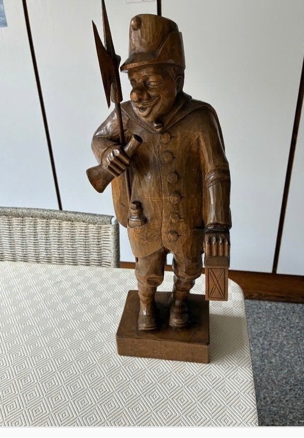 Nightwächter en bois sculpté à la main, bois massif, Antiquités & Art, Art | Sculptures & Bois, Enlèvement ou Envoi, Bois, Statue
