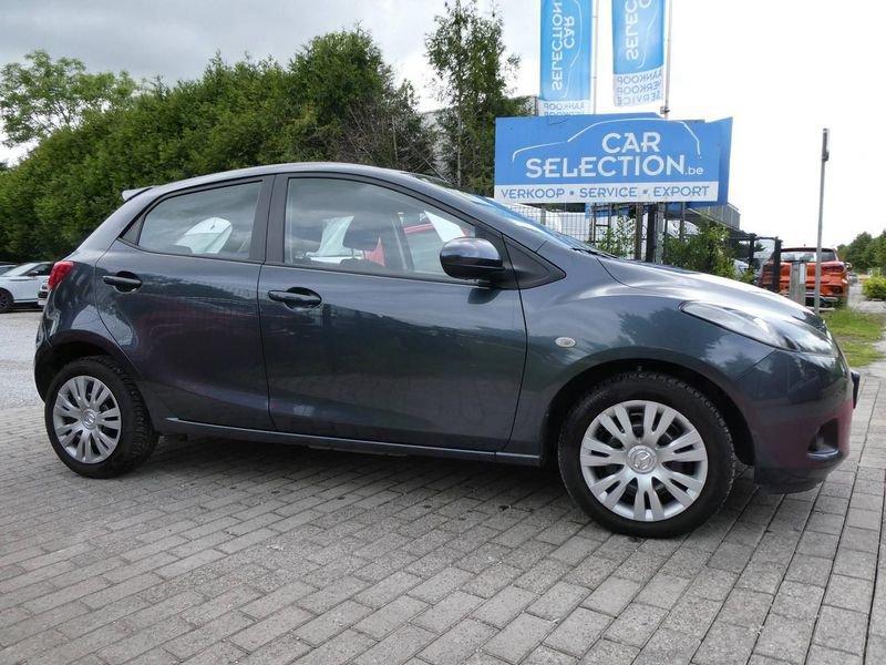 Mazda Mazda2 2 55kW 117389km 2008, Auto's, Mazda, Zwart, 4 cilinders, Elektrische ramen, 5 deurs