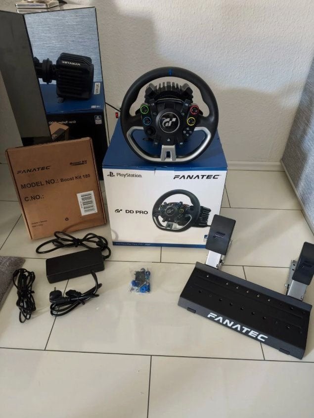 Fanatec Gran Turismo DD Pro 8 Nm voor PS5/PS4 en PC, Ophalen of Verzenden, Gebruikt, Racen en Vliegen