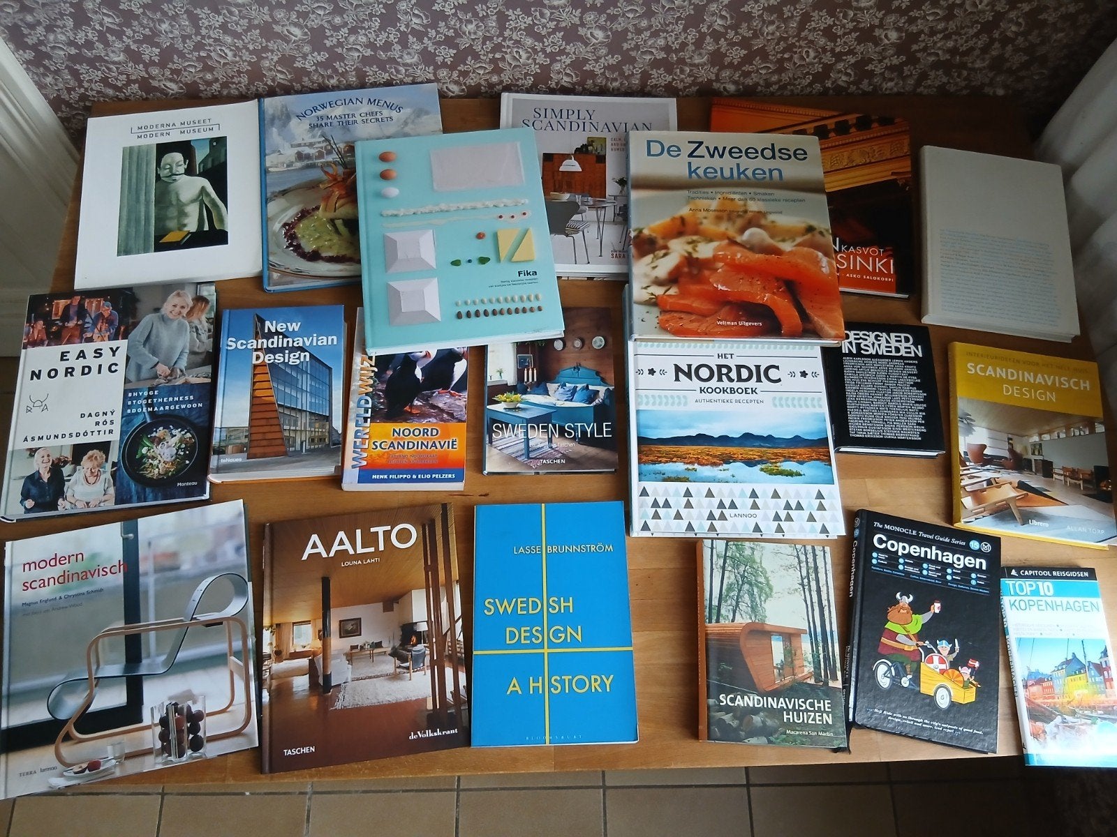 Pakket boeken over scandinavie !!!!, Enlèvement ou Envoi