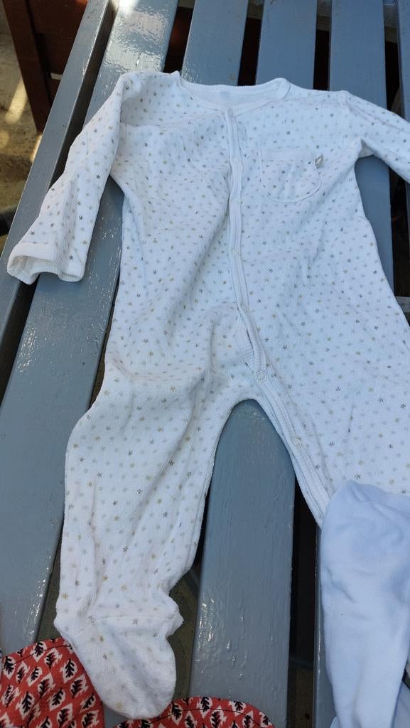 2 pyjamas pour bébé taille 74 80, Enfants & Bébés, Enlèvement