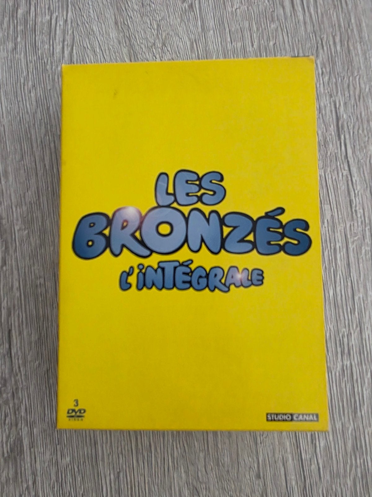 Les bronzés l'intégrale coffret DVD, CD & DVD, Enlèvement ou Envoi, Tous les âges, Français, Comme neuf