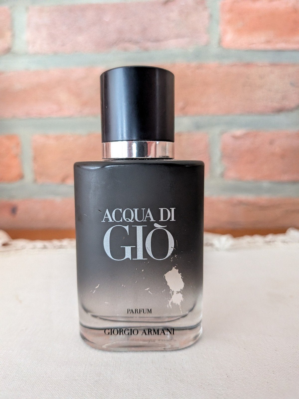 acqua di gio parfum 30ml waarvan helft gebruikt, Handtassen en Accessoires, Uiterlijk | Parfum, Ophalen of Verzenden