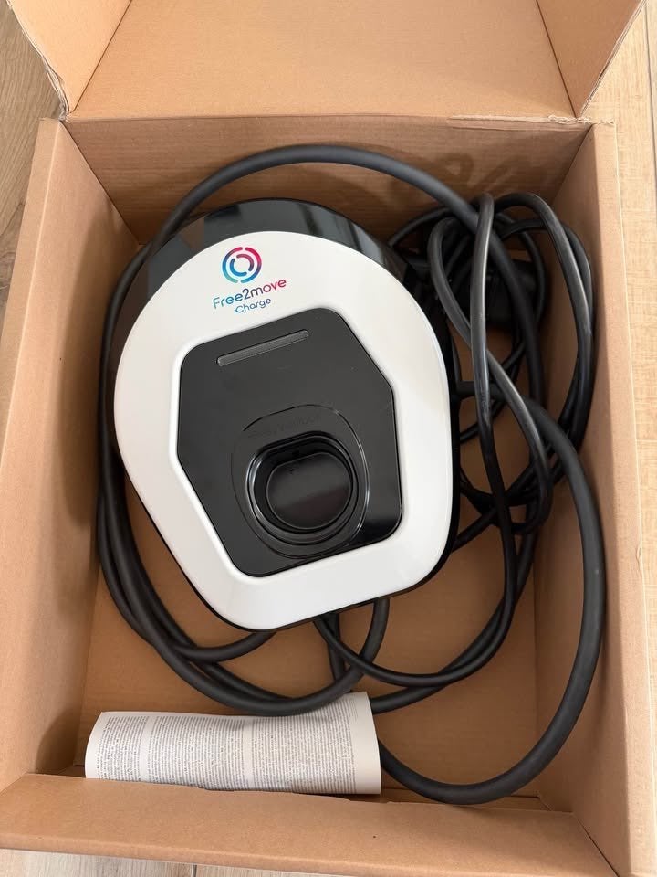 Free2move Charge Laadpaal voor Elektrische Wagen, Autos : Divers, Bornes de recharge, Enlèvement ou Envoi, Neuf, Borne de recharge et Câble de charge