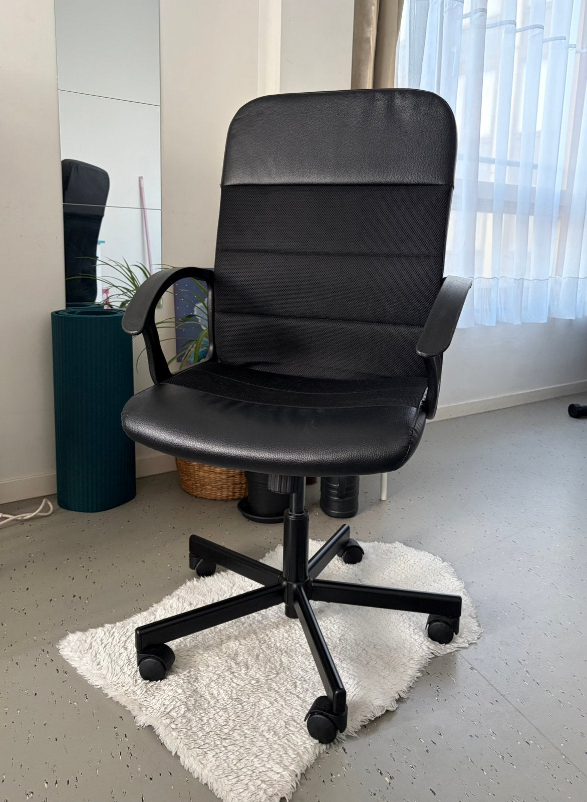Chaise de bureau pivotante Ikea, Enlèvement ou Envoi, Comme neuf, Chaise de bureau