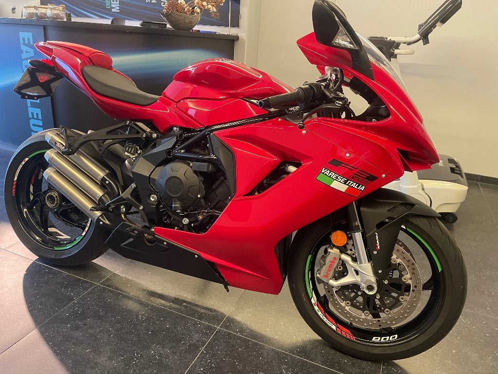 MV AGUSTA F3 Rosso Italia 783kms NIEUW NIEUW!!, Motoren, Nieuw, 3 cilinders, Meer dan 35 kW, 800 cc