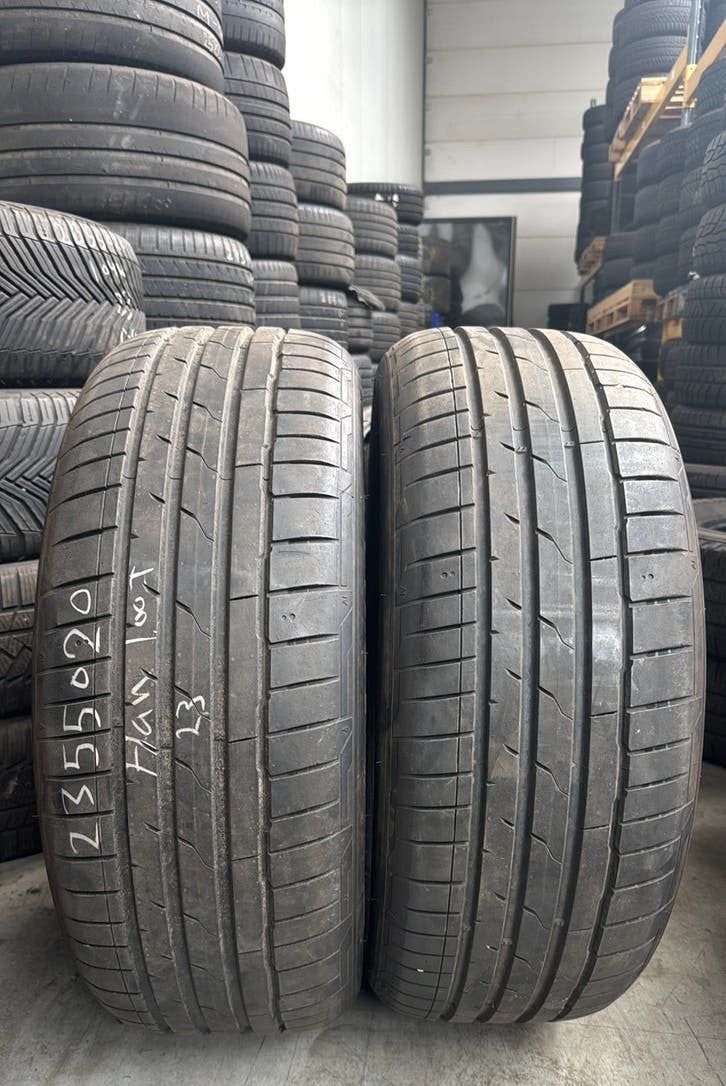 2355020 235/50/20 235/50R20 zomerbanden merk Hankook, Ophalen