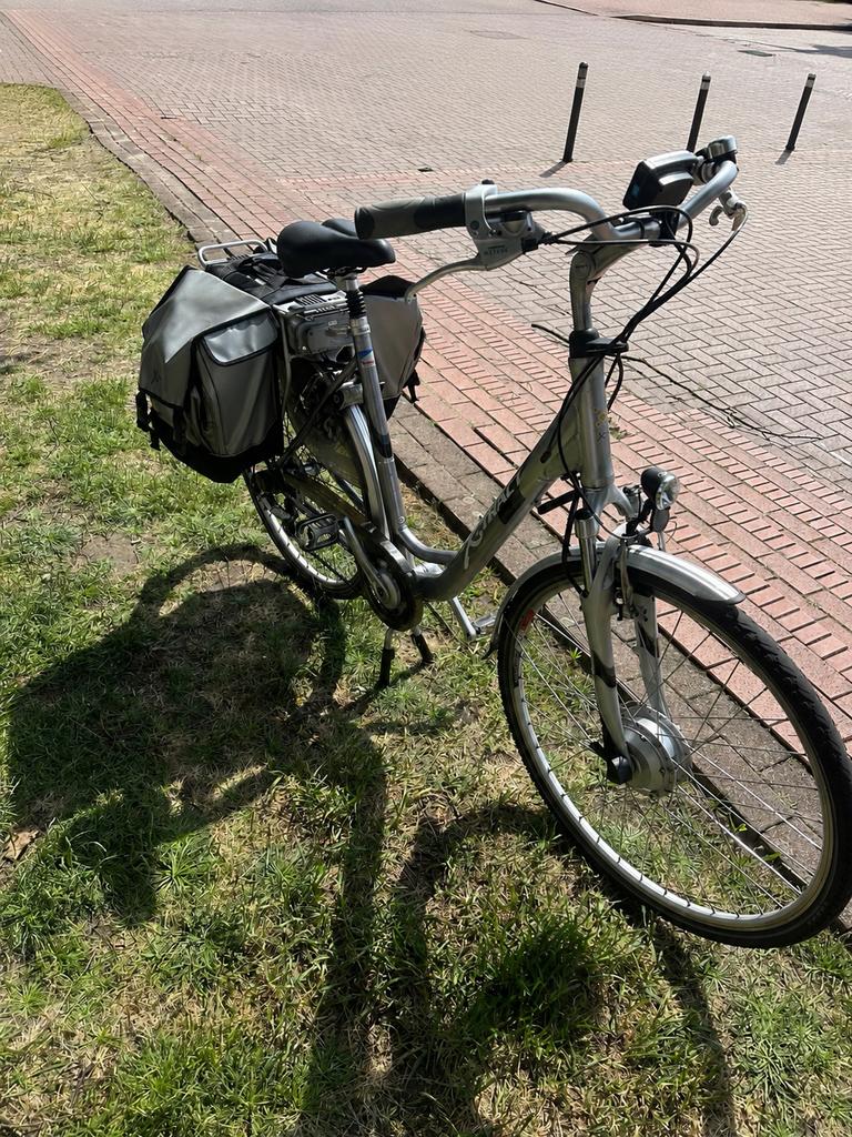 Elektrische fiets, Fietsen en Brommers, Elektrische fietsen, Ophalen, Zo goed als nieuw