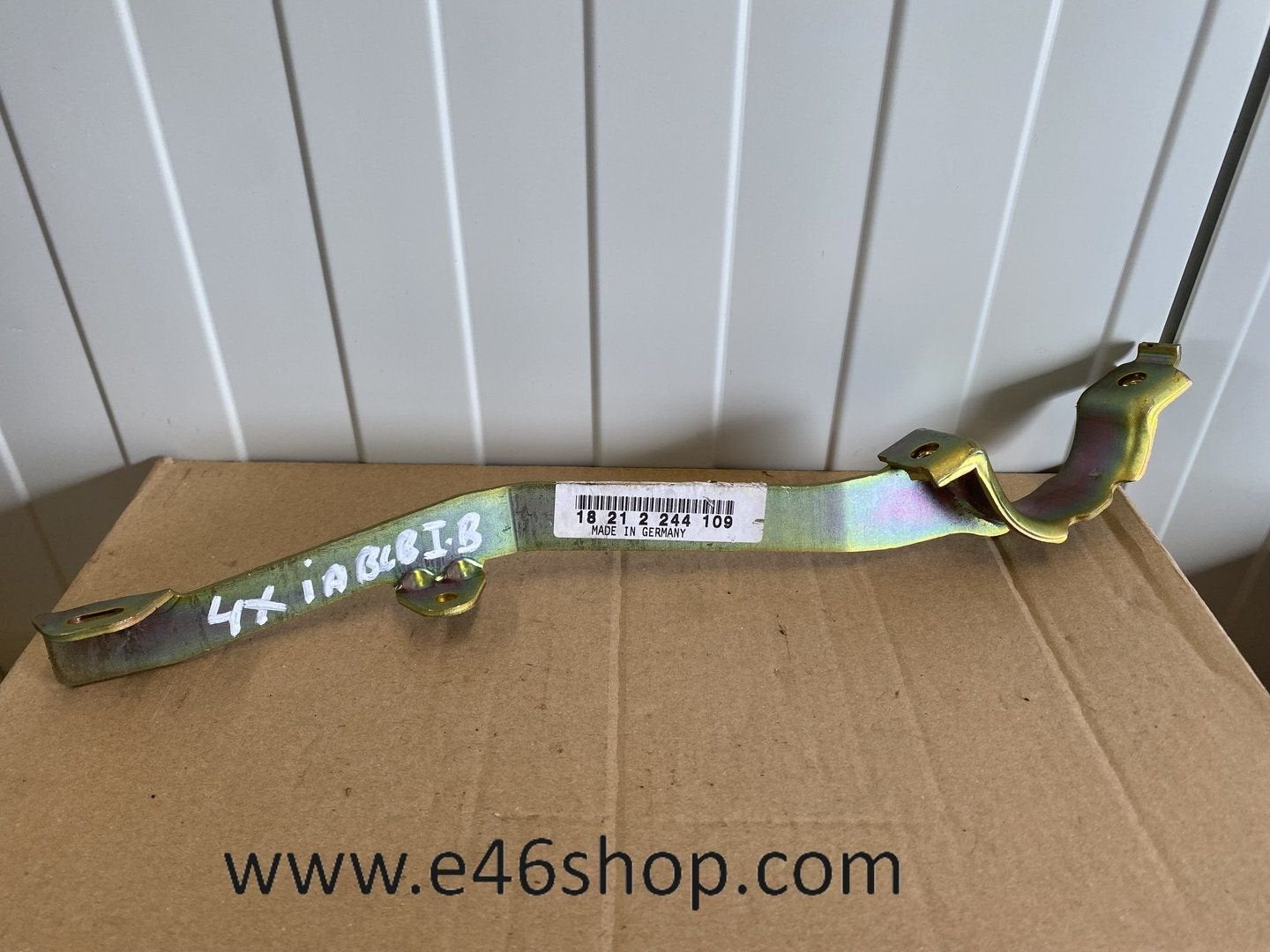 UITLAATSTEUN BMW E36 325TDS OE 18212244109, Autos : Pièces & Accessoires, Systèmes d'échappement, Neuf, -, -, Enlèvement ou Envoi