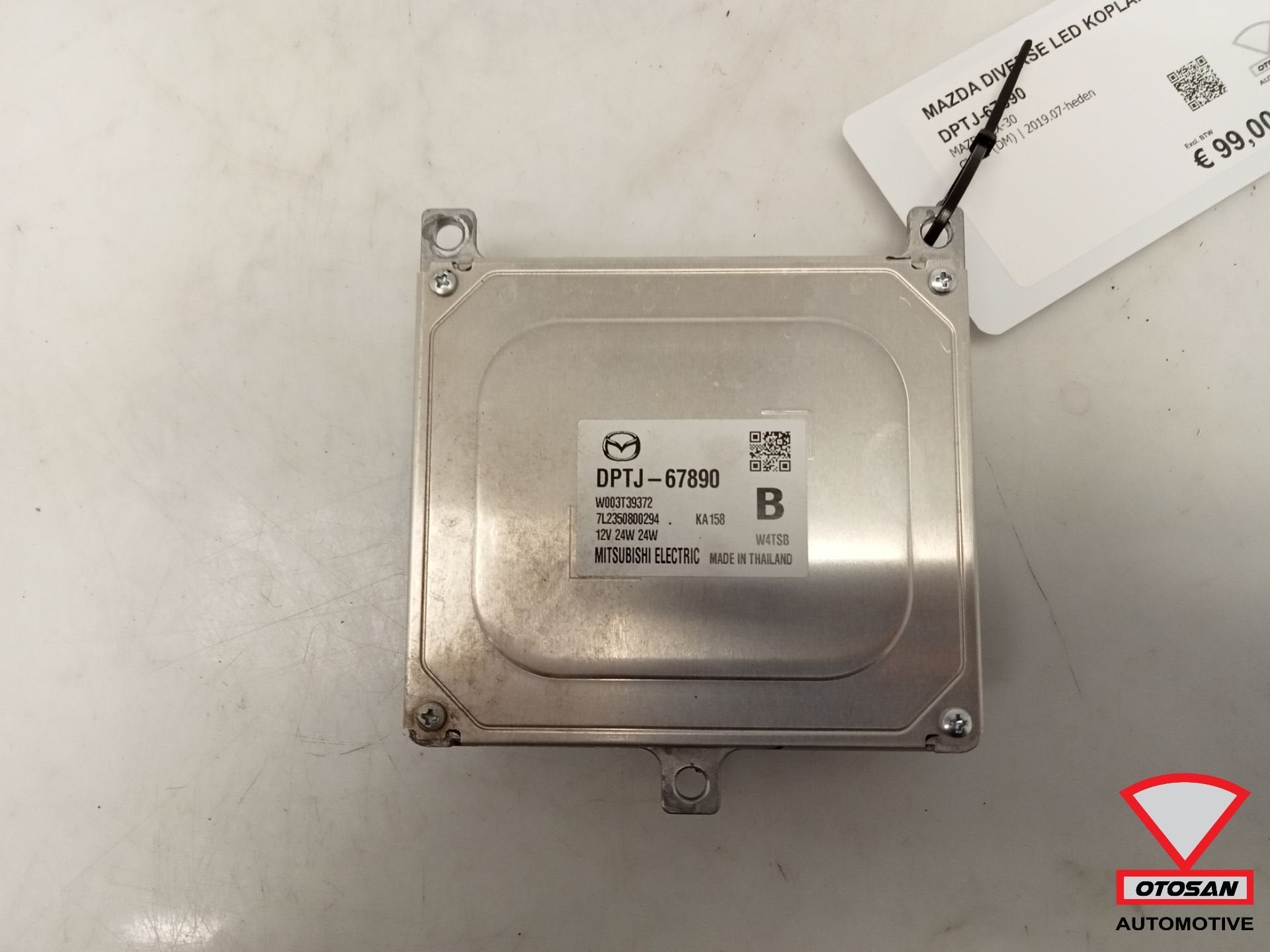 Mazda Diverse Led Koplamp Module DPTJ-67890, Gebruikt, Shinchi, Fuchu-Cho 3-1
730-8670  Hiroshima, Mazda Motor Corporation, Info@mazda.co.jp