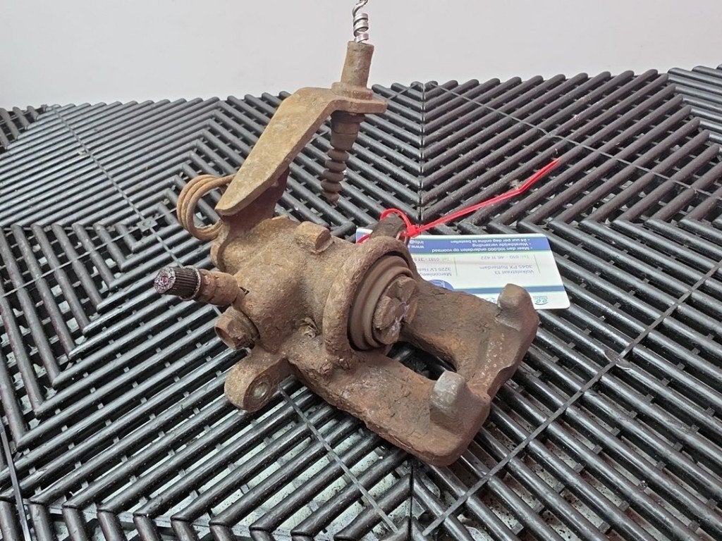 ETRIER DE FREIN ARRIÈRE DROIT Honda Civic (FK / FN), Hanauer Landstraße  222-224
60314  Frankfurt am Main, DE, Honda, Utilisé