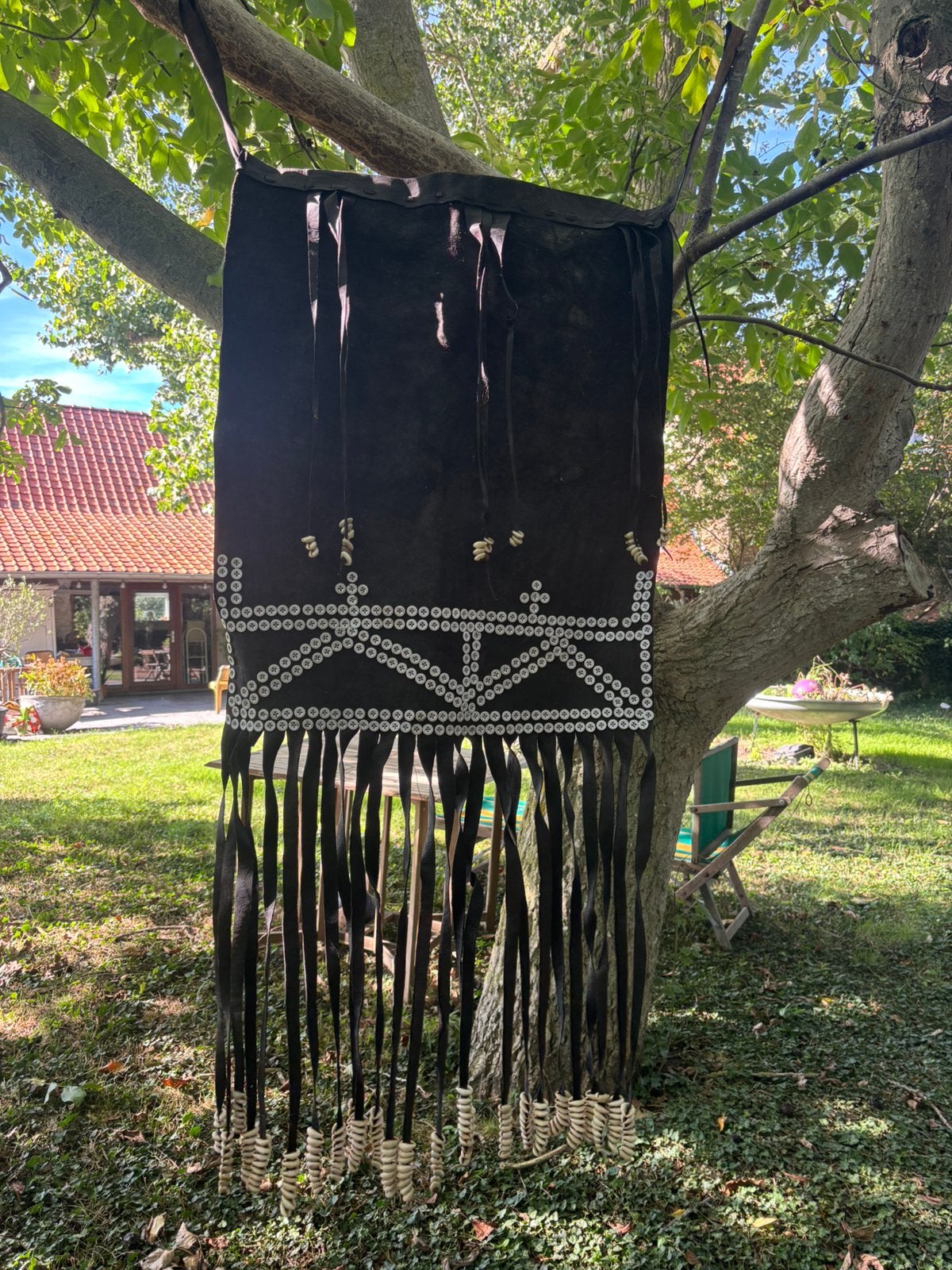 Authentiek Afrikaans Kirdi Pikuran; leren ceremonieel schort, Zwart, Ophalen of Verzenden
