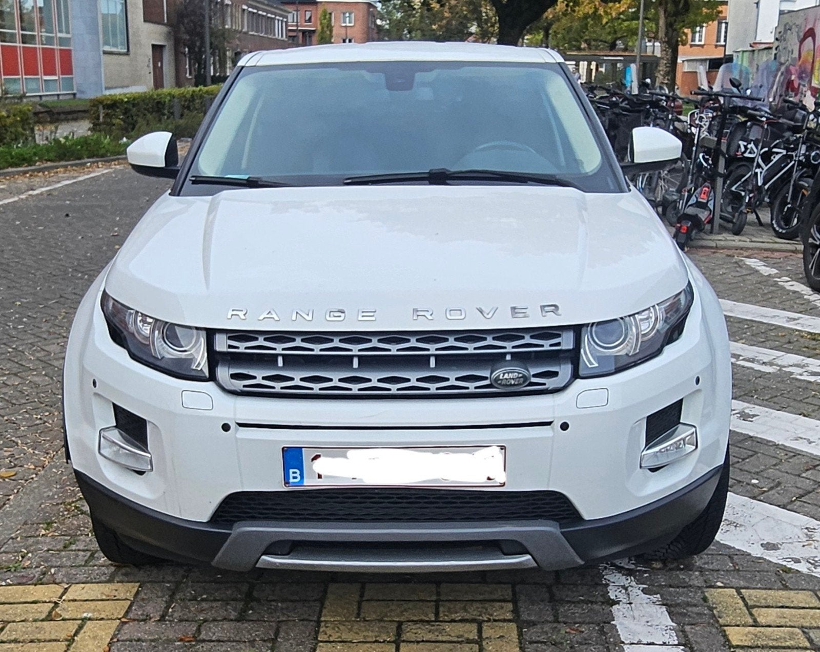Land Rover Evoque van 2015 met 233000 km, Auto's, Voorwielaandrijving, Euro 5, 4 cilinders, 5 deurs