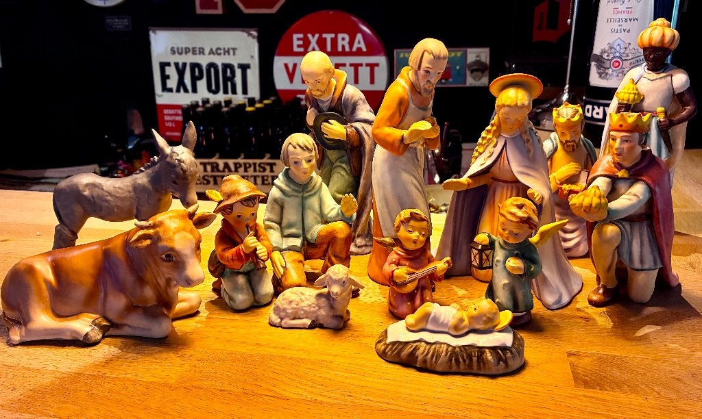 Goebel hummel kerststal 214, Ophalen, Zo goed als nieuw