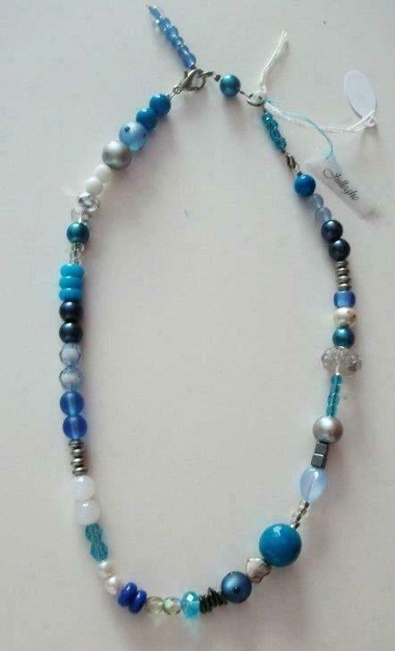 Te koop: Nieuw! Uniek! Mooi blauw halskettinkje, Ophalen, Blauw, Nieuw, Steen of Mineraal