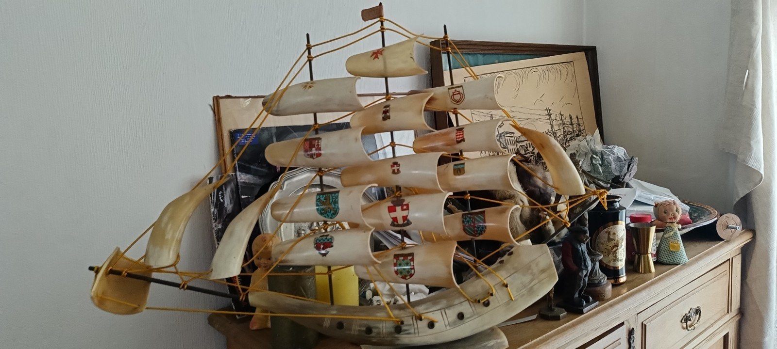 Mooie boot hoorns en botten gemaakt.
info zie foto 3., Ophalen of Verzenden
