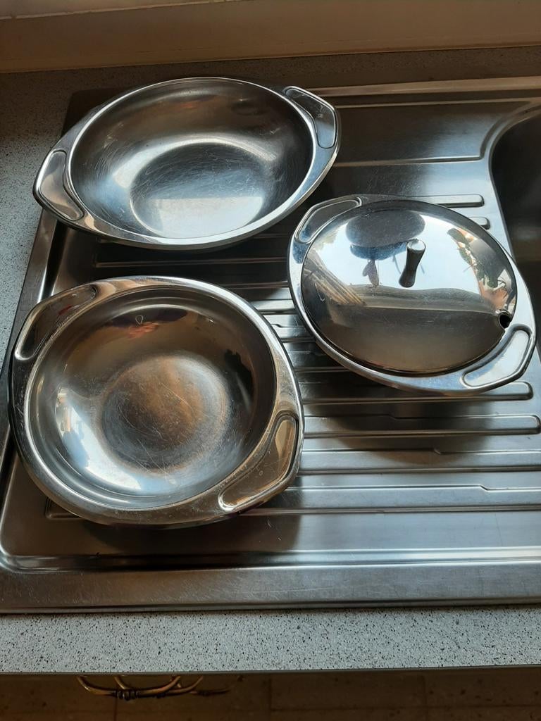 RVS serveerschalen set met deksel – 3 stuks, Huis en Inrichting, Keuken | Servies, Ophalen of Verzenden, Kom(men)