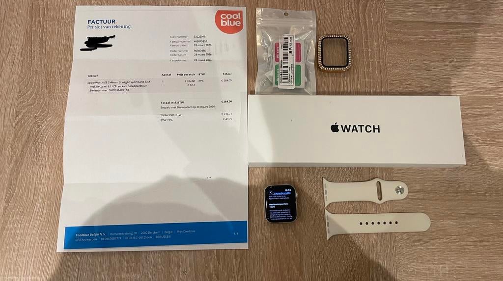 Apple Watch SE 3 (44 mm), Handtassen en Accessoires, Smartwatches, Ophalen, IOS, Zo goed als nieuw, Waterdicht