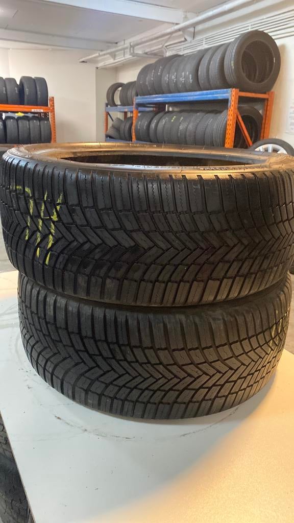 225/40/19-93y merk bridgestone all seasoen per stuk 70, Enlèvement, Comme neuf