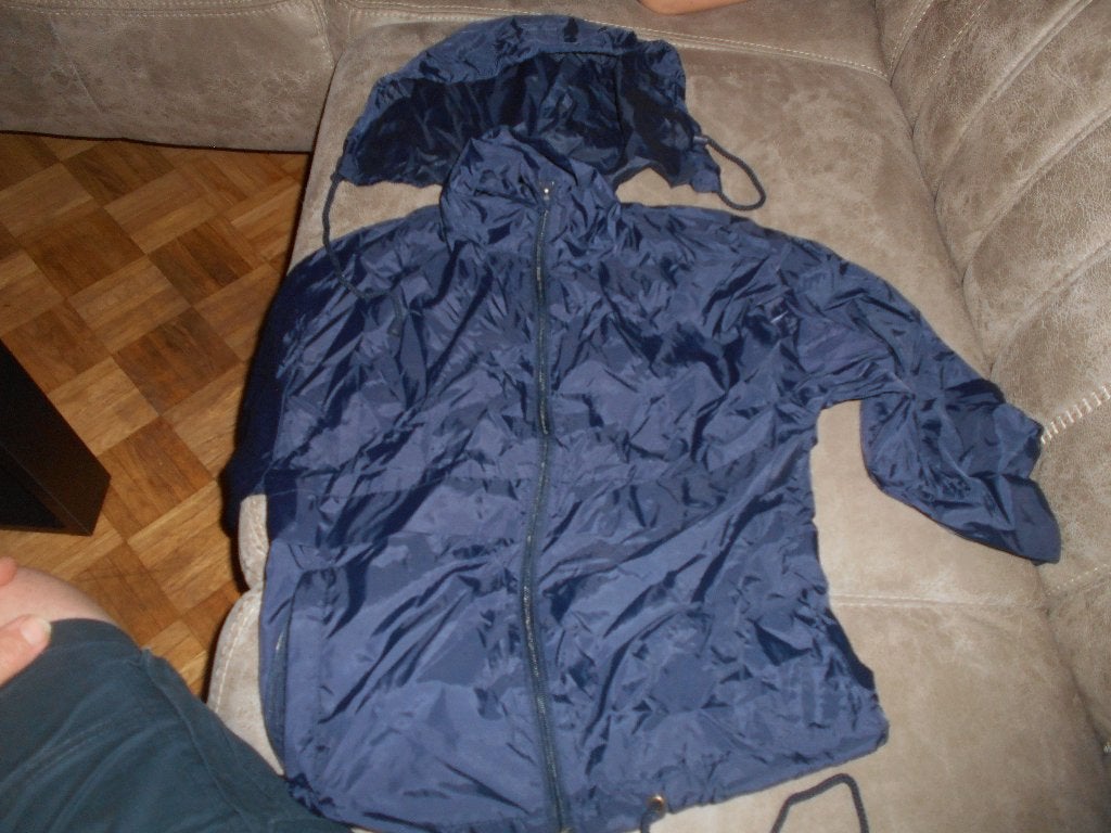 regenpak k wee maat 110, Caravans en Kamperen, Regenkleding, Ophalen of Verzenden, Zo goed als nieuw, Regenjas, Kinderen