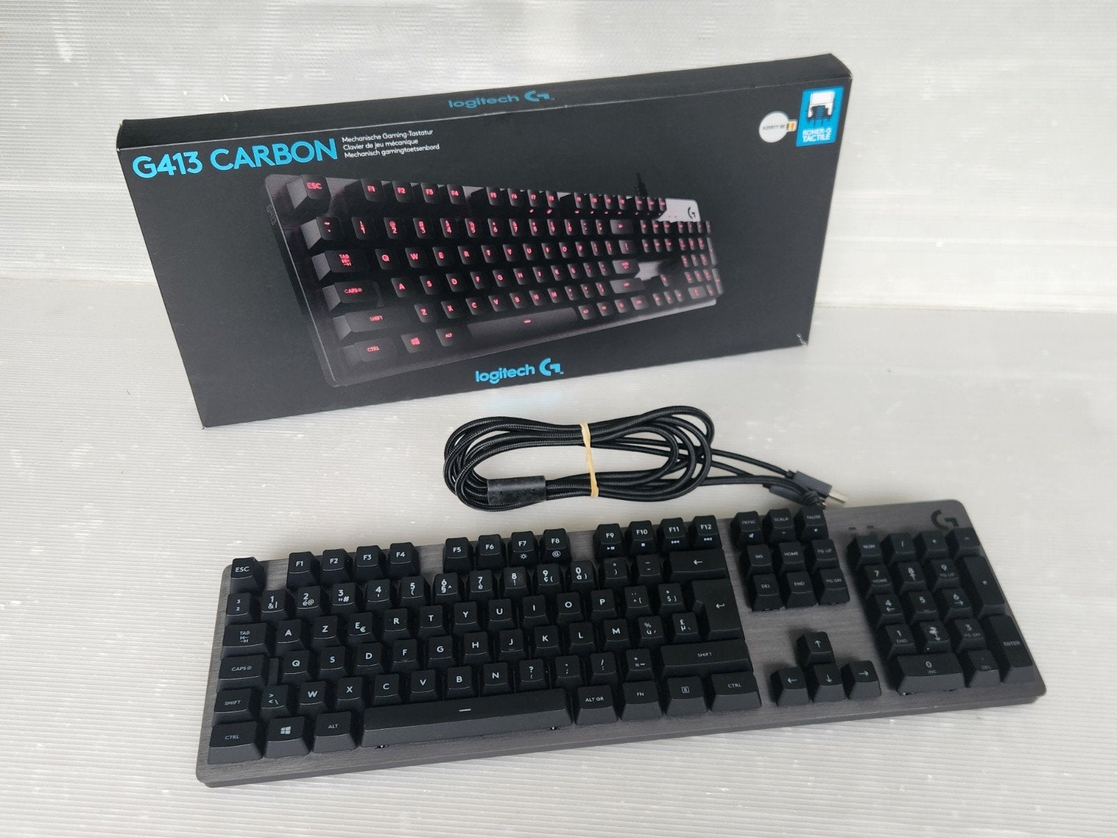 Logitech G 413 Carbon
(bekijk 12 foto's)
Belgisch azerty kla, Ophalen of Verzenden, Azerty