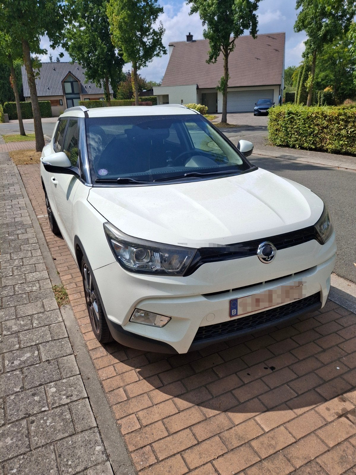 SsangYong Tivoli, Auto's, Stof, Wit, Tivoli, Handgeschakeld