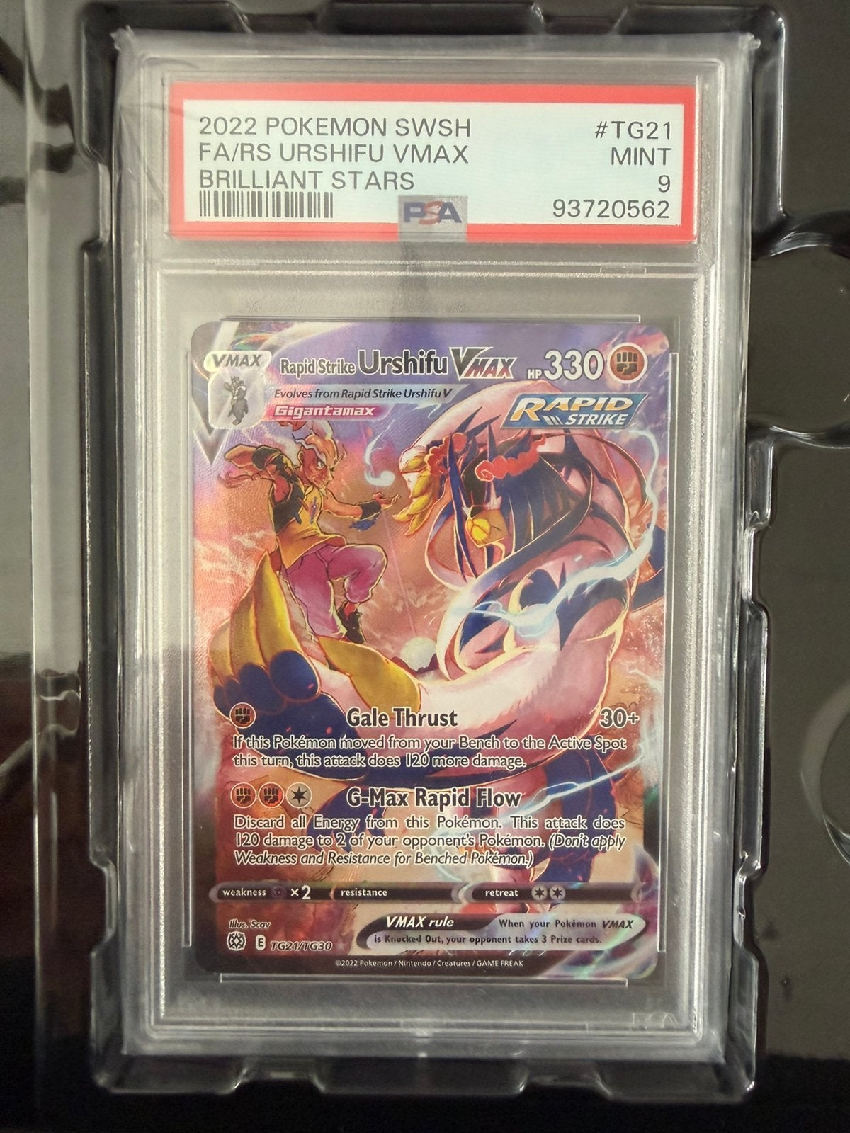 Pokémon Urshifu Vmax, Ophalen of Verzenden, Zo goed als nieuw