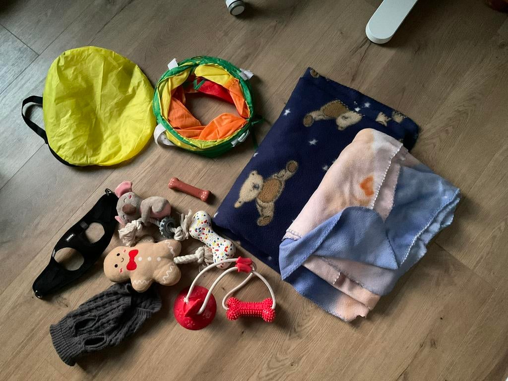 Hondengerief, Dieren en Toebehoren, Ophalen, Zo goed als nieuw