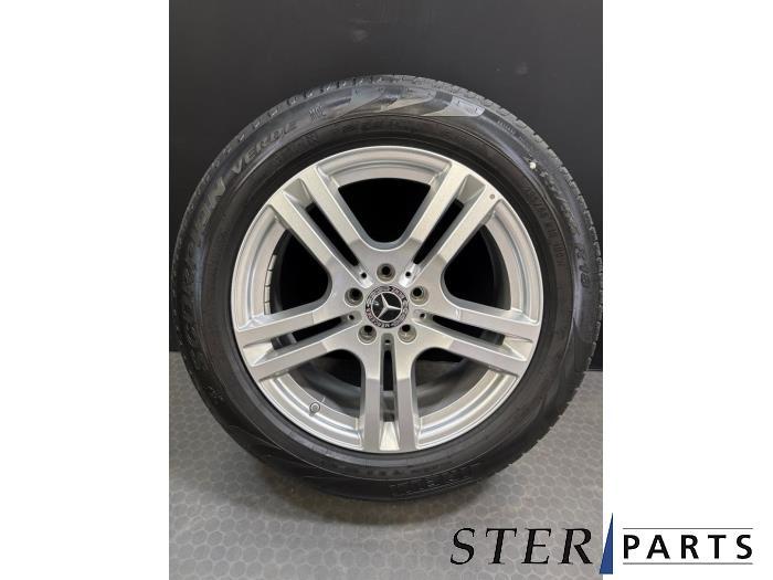 Kit jantes + pneumatiques d'un Mercedes GLB-Klasse, Autos : Pièces & Accessoires, Pneus & Jantes, Véhicule de tourisme, -, 3 mois de garantie