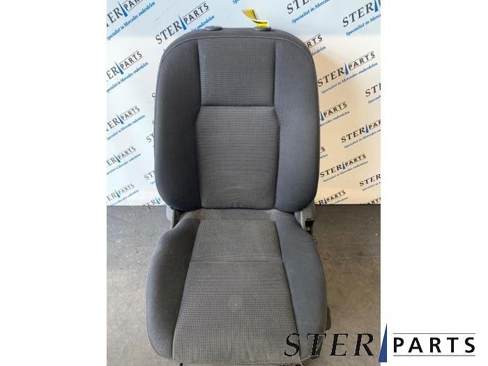 Stoel links van een Mercedes C-Klasse, Auto-onderdelen, Interieur en Bekleding, Gebruikt, -, Ophalen of Verzenden, -
