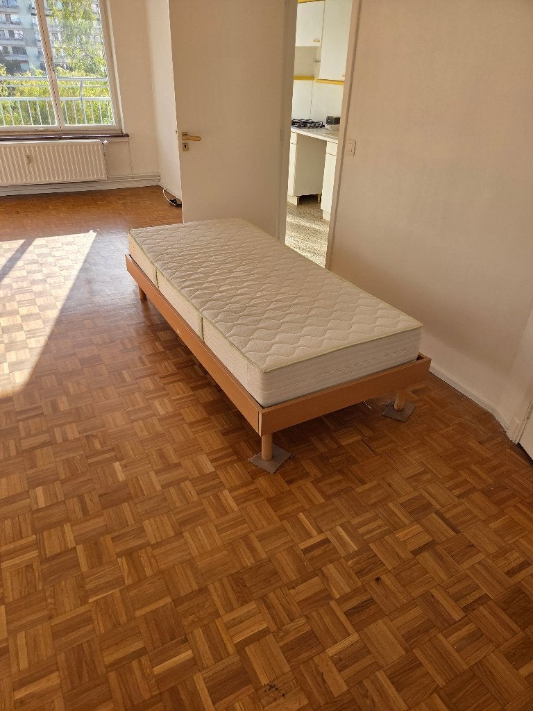 GRATIS 1 persoonsbed met matras, Ophalen, Gebruikt, 90 cm, Eenpersoons