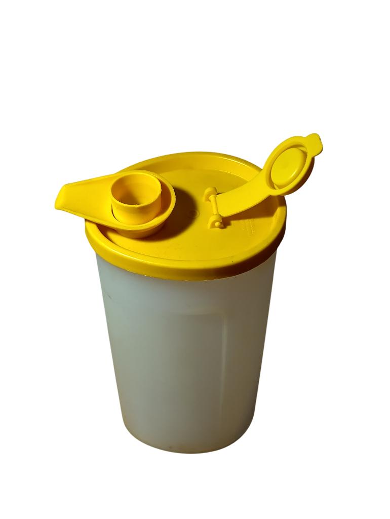 Tupperware shaker avec bec verseur 7,5cm H 14,5cm vintage 70, Enlèvement