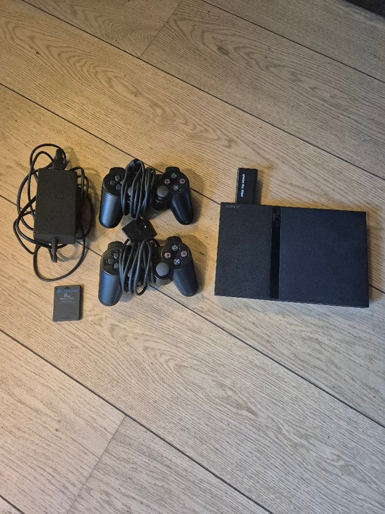 Playstation 4, Games en Spelcomputers, Spelcomputers | Sony PlayStation 4, Ophalen, Gebruikt, Met 2 controllers, Met games