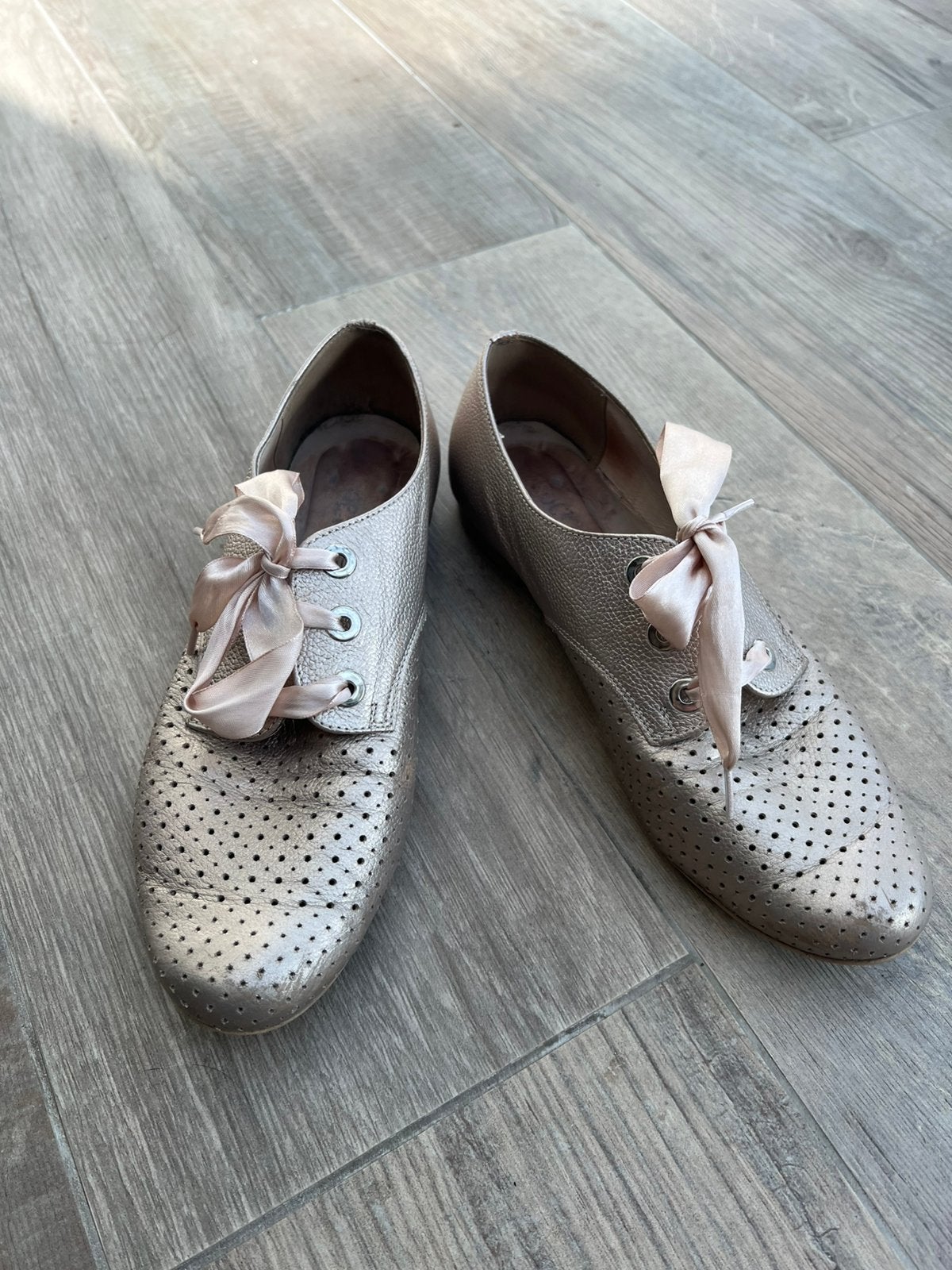 Prachtige rose gouden lederen schoenen maat 40, Ophalen of Verzenden, Zo goed als nieuw