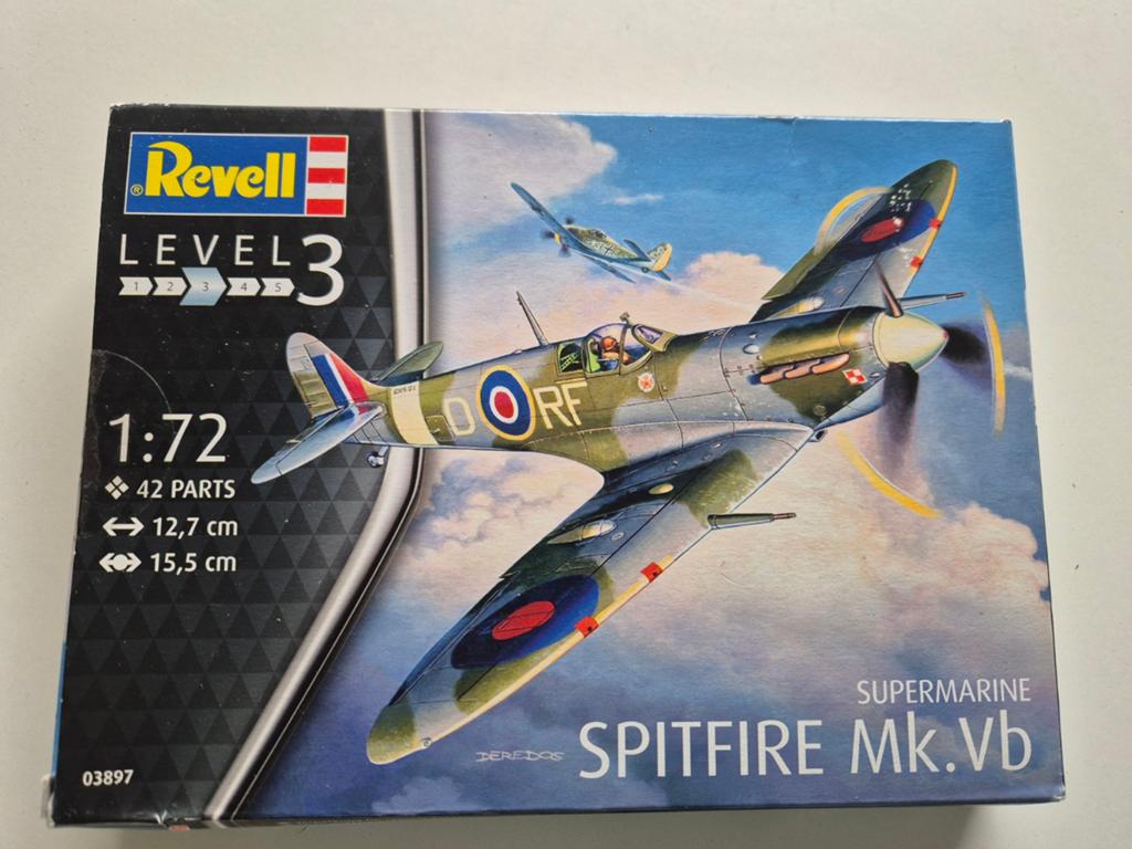 Revell 03897 spitfire maquette modelbouw, Ophalen of Verzenden, Revell