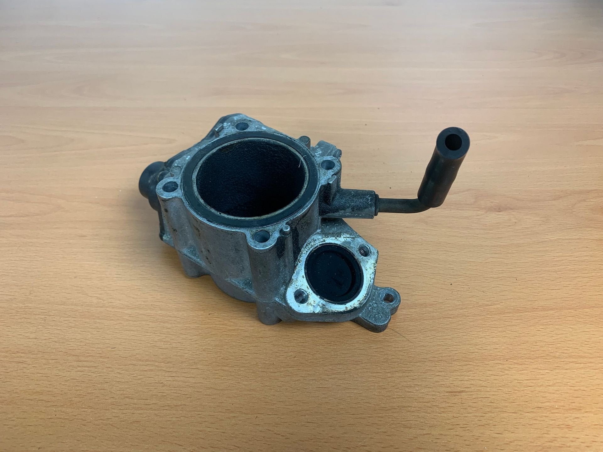 egr klep vw golf IV 1.6 FSI 2002 tot 2005 036131503AA, -, Utilisé, Audi, -