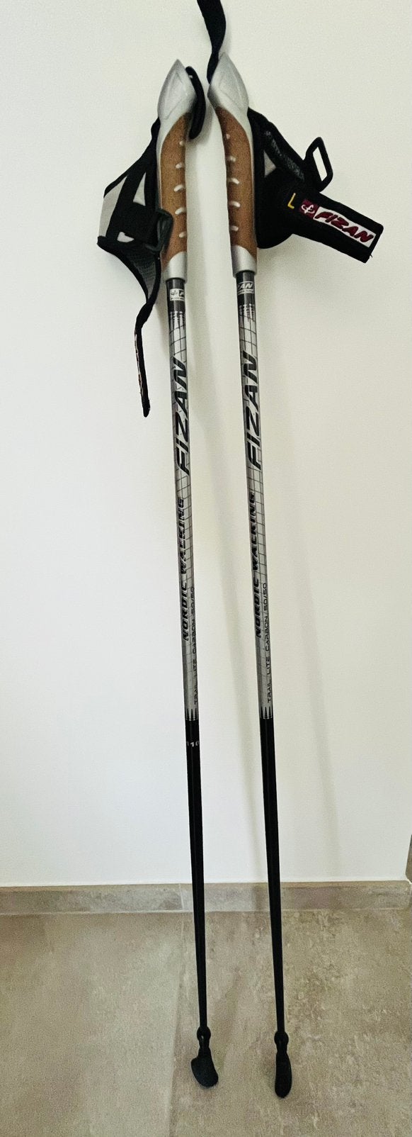 2 Nordic Walking trail lite carbon 50/50 /  FIZAN /  110 cm, Ophalen, Zo goed als nieuw
