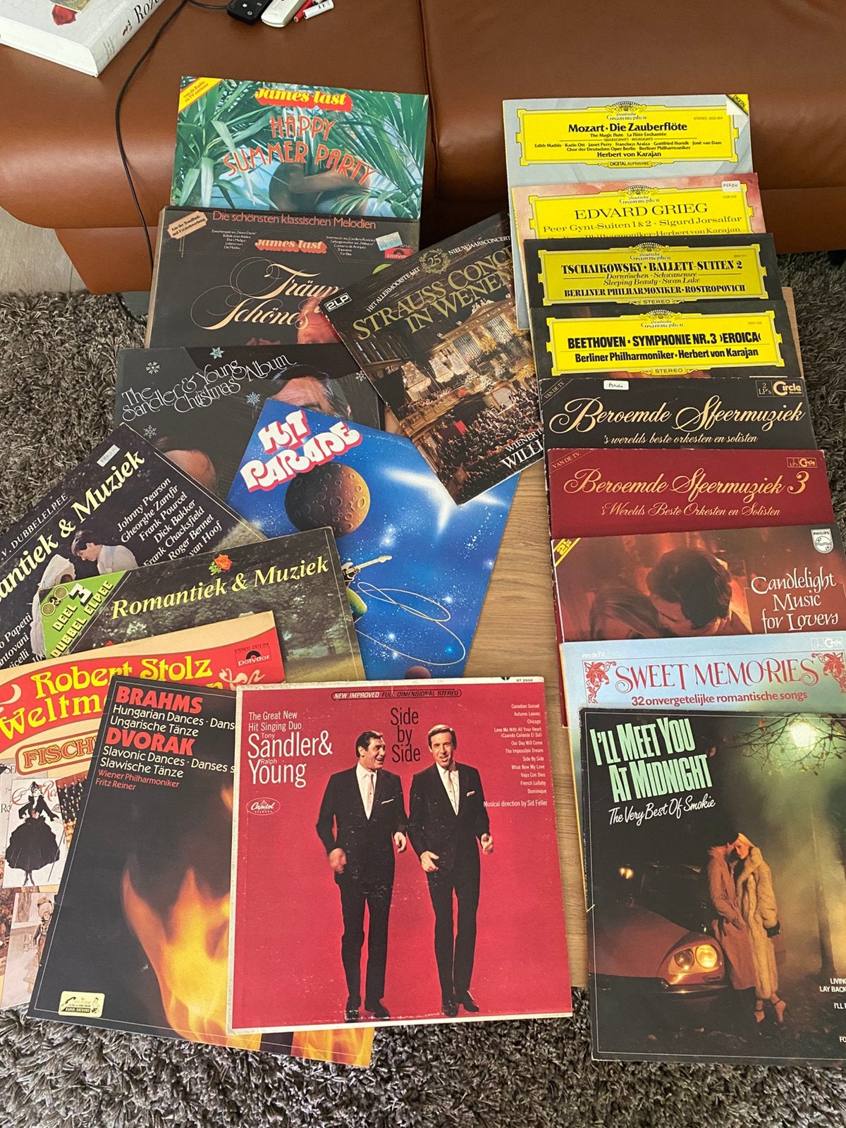 19 langspeelplaten, Cd's en Dvd's, Ophalen