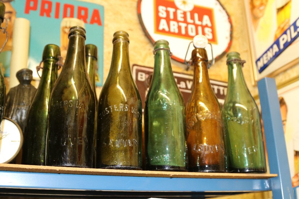bier flessen gezusters van Tilt Leuven brouwerij, Verzamelen, Ophalen of Verzenden