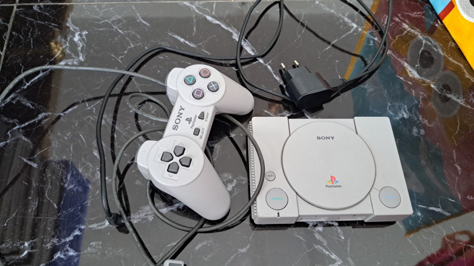 sony playstation 1 mini avec jeux inclus cables hdmi, Enlèvement ou Envoi, Comme neuf, Avec jeux