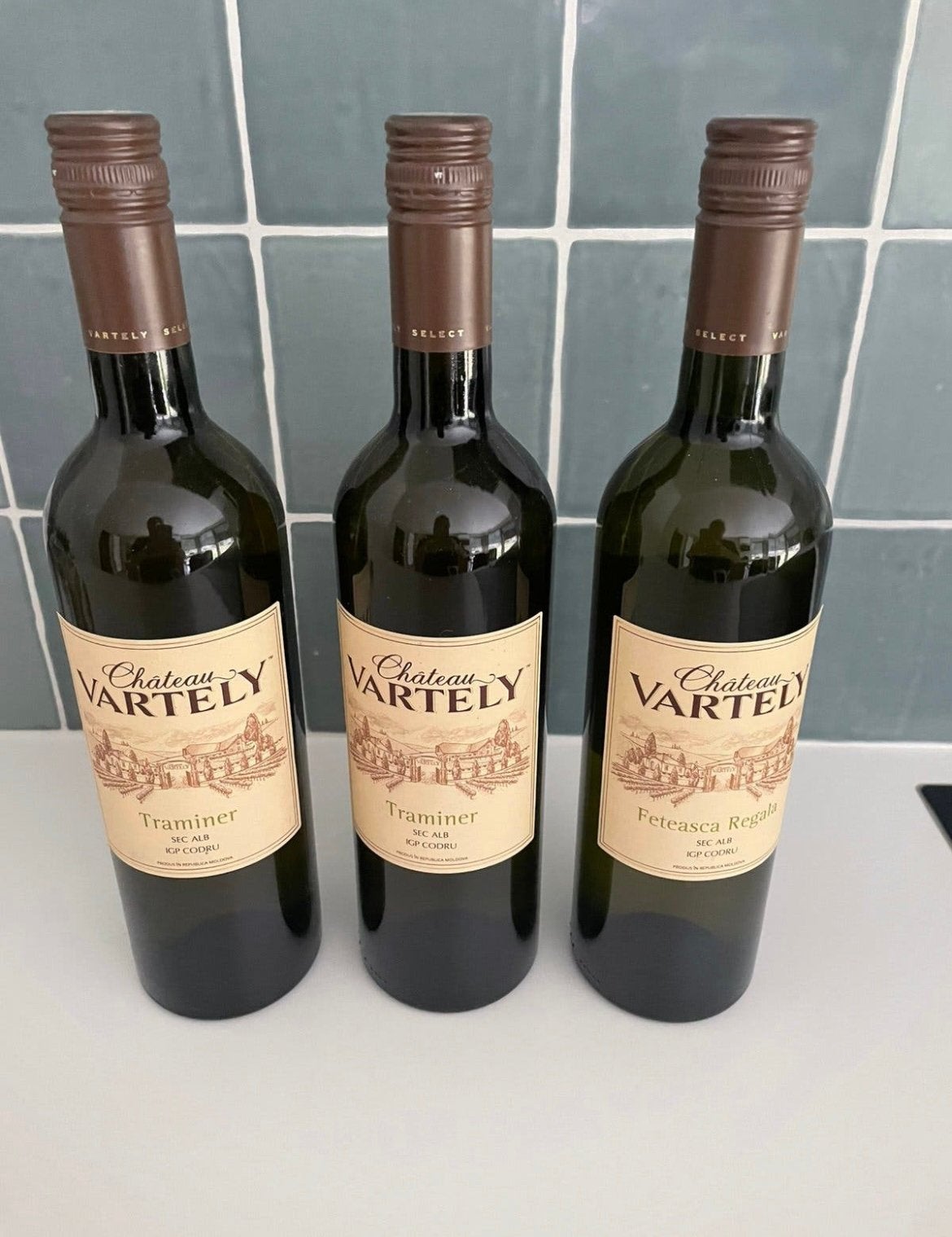 wijn chateau vartely 3 flessen 75 cl, Verzamelen, Ophalen, Nieuw