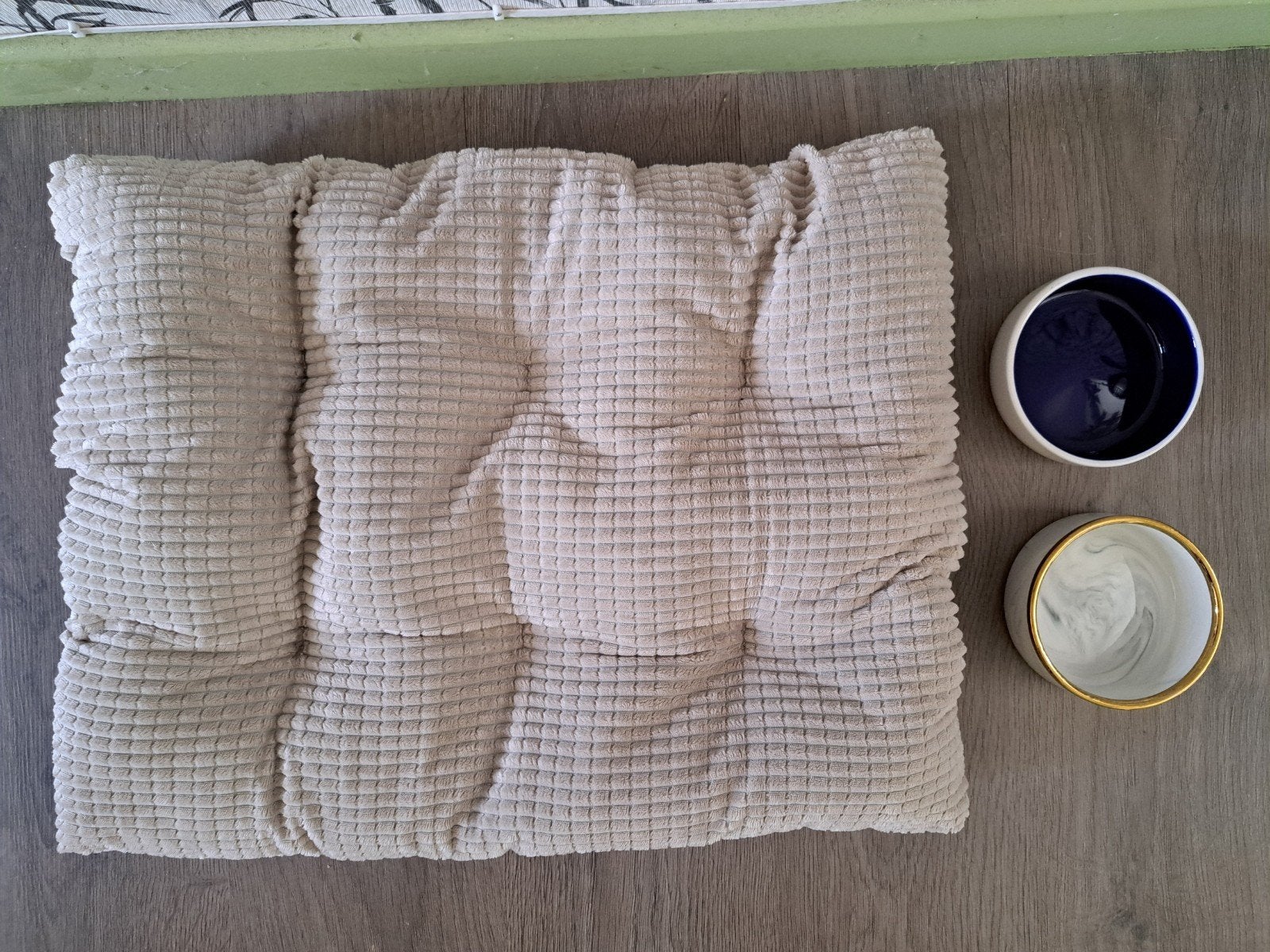 Coussin  et 3 bols  pour chat, chien, Animaux & Accessoires, Enlèvement ou Envoi