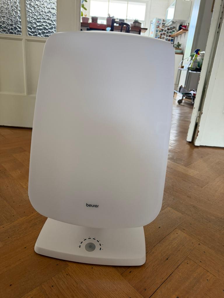 BEURER TL90 10.000 lux lichttherapielamp Uitstekend, Ophalen, Zo goed als nieuw, Minder dan 50 cm