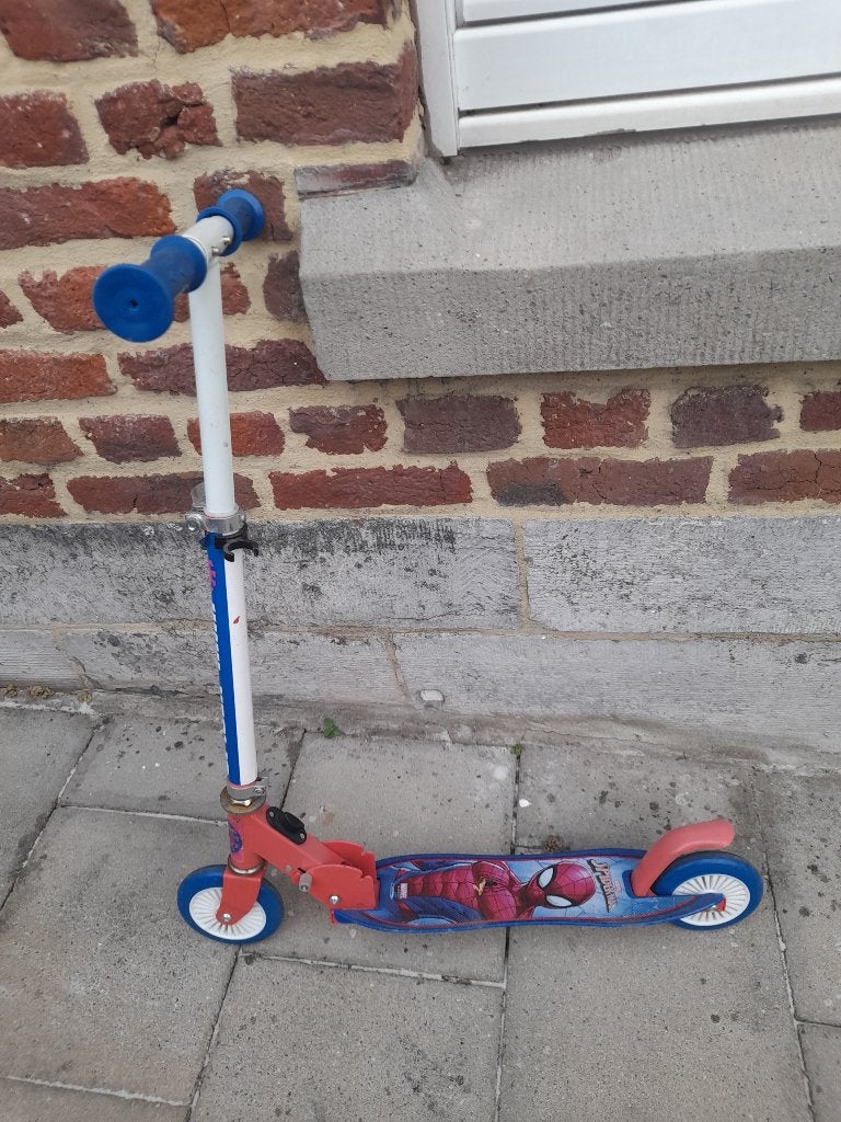 Trottinette enfants, Vélos & Vélomoteurs, Trottinettes, Enlèvement, Utilisé