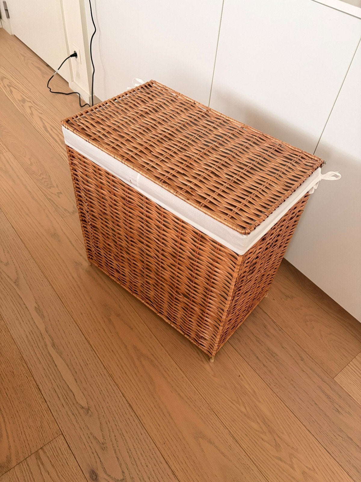 Ikea rieten wasmand, Maison & Meubles, Accessoires pour la Maison | Plataux & Paniers, Osier, Comme neuf, Enlèvement, Panier