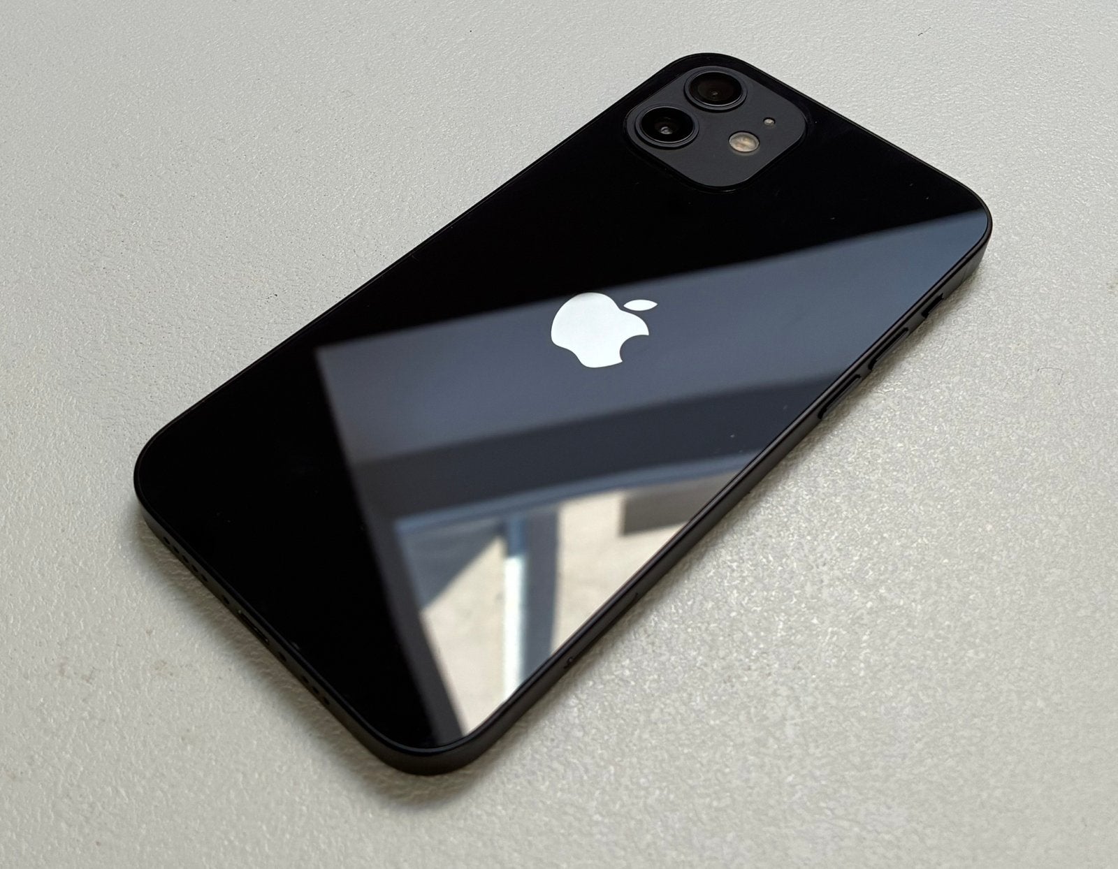 iPhone 12 64 Go, Comme neuf, 86 %, Enlèvement ou Envoi, IPhone 12
