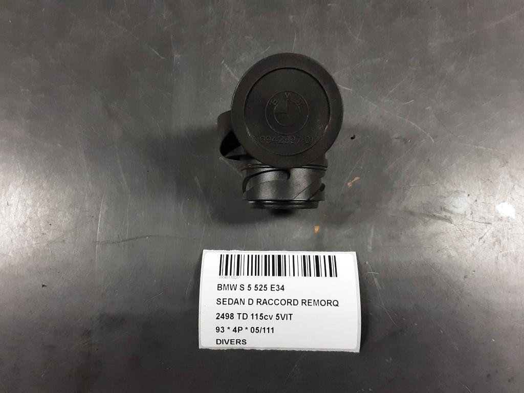 DIVERSEN DIVERS BMW 5 serie (E34) (6942997-01), Gebruikt, Mevr. I. Hauben, BMW, Rue de l'Espoir 34 34
4030  GRIVEGNÉE, BE