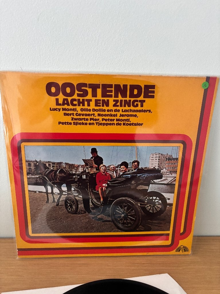Lp - Oostende lacht en zingt - Oostende lacht en zingt, CD & DVD, Vinyles | Néerlandophone, Enlèvement ou Envoi, Comme neuf, Cabaret ou Arts de la scène