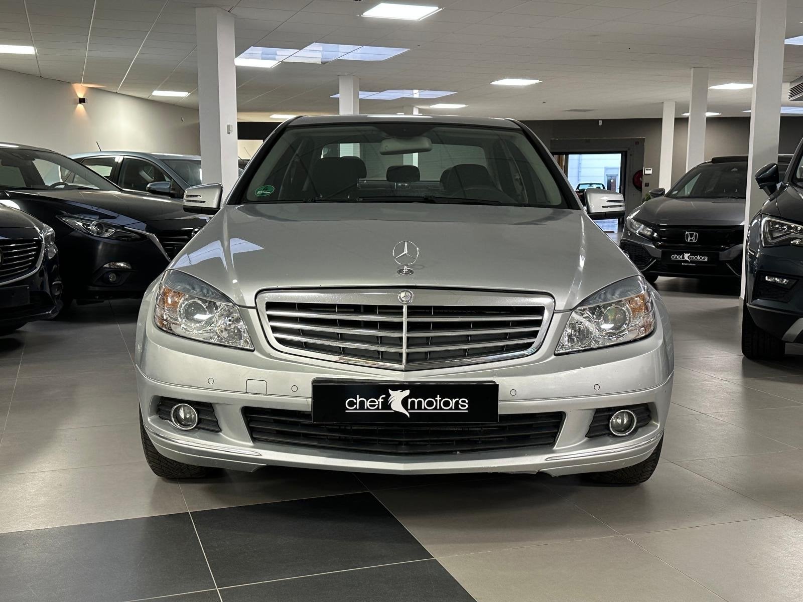 Mercedes-Benz C180 Benzine|Automaat|Zetelvervar|70`dkm, Automaat, Gebruikt, Zwart, 4 cilinders